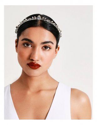 Diadem / hårsmycke till bal och bröllop