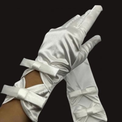 Eleganta sidenhandskar med rosetter