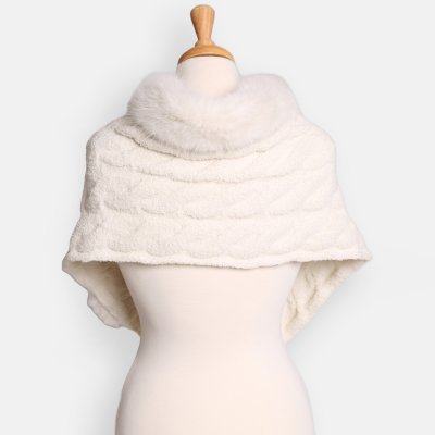 cape / sjal i fuskpäls till bröllop