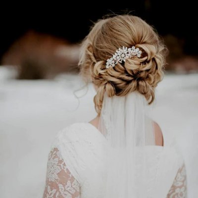 Hårkam / hårsmycke till bröllop och fest