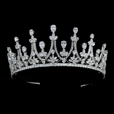 Tiara / hårsmycke till bal och bröllop